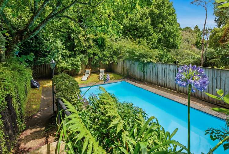 5 Magnolia Drive Westown_22