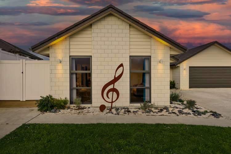 23 Goodwin Terrace Temple View_23