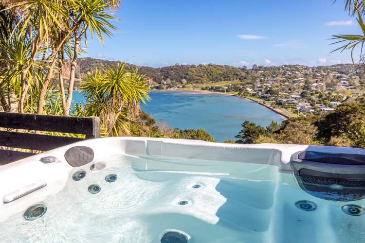 48 Burrell Road Oneroa_14