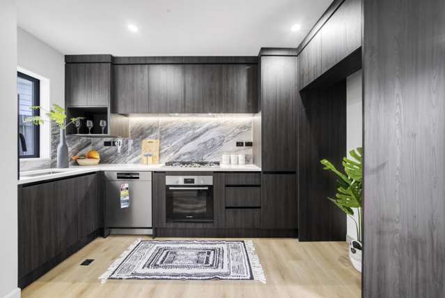 6/8 Buller Crescent Manurewa_2