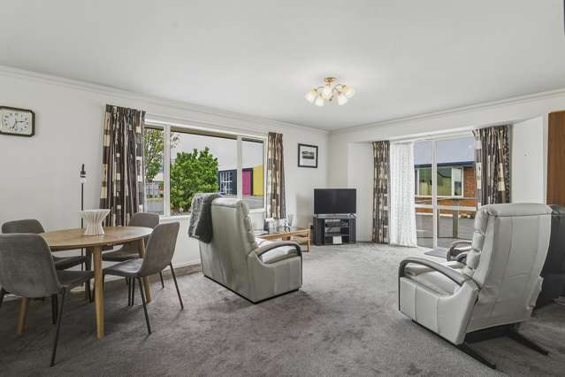 1/4 Reid Avenue Mosgiel_3