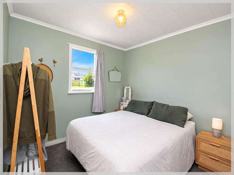 68 Nash Parade Foxton Beach_12