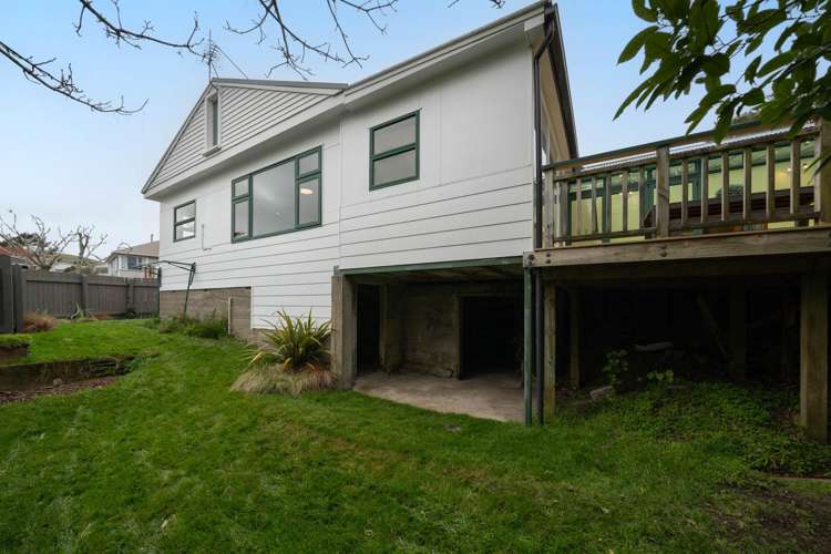 33 Horokiwi Road West Newlands_23
