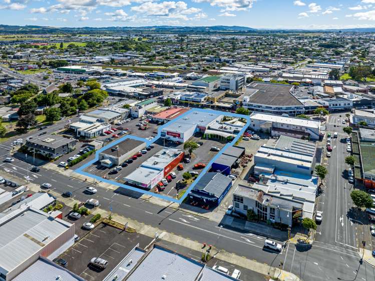 131, 135 Great South Road & 8 East Street Papakura_4