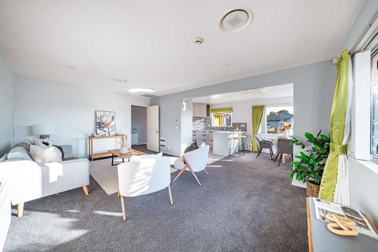 112 Gayhurst Road Dallington_10