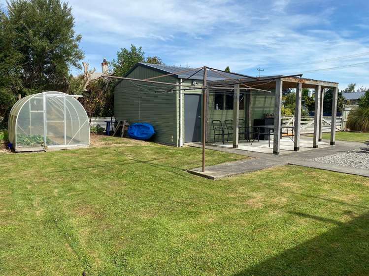 39 Albert Street Winton_15