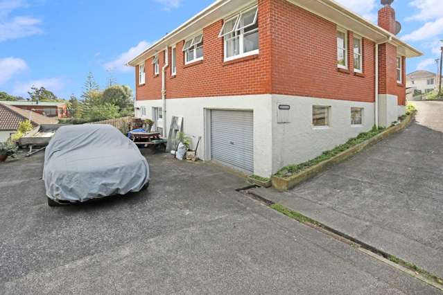 25 Castaing Crescent Te Atatu South_2