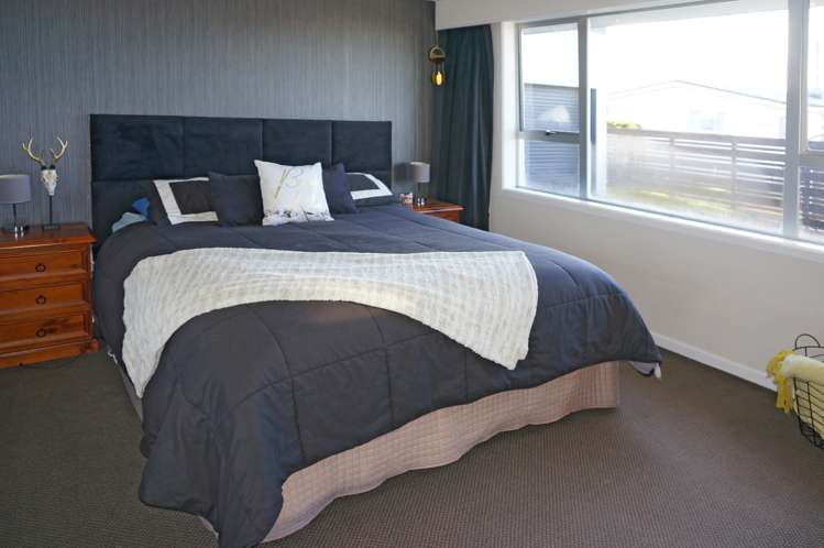 68 Edinburgh Crescent Waikiwi_7