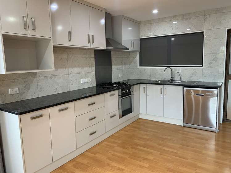 2/136 Coronation Road Papatoetoe_0