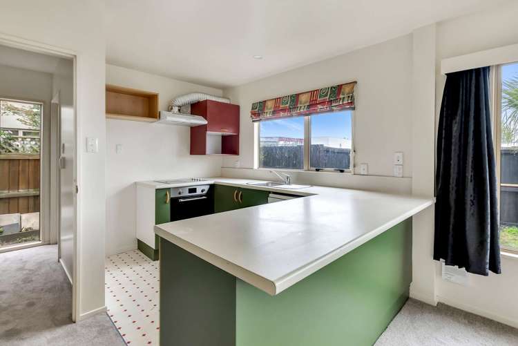 4/17 Longley Place_2