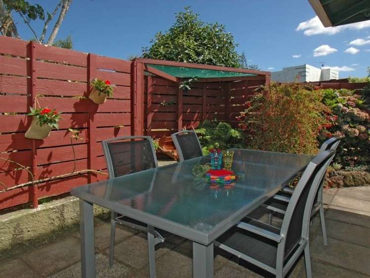 2 James Evans Drive Northcote_10