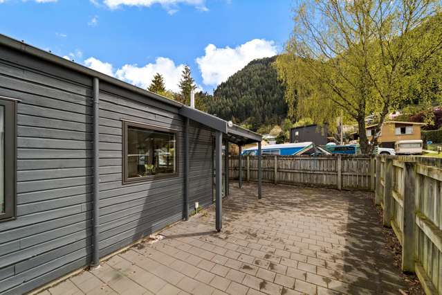 13a Fryer Street Queenstown_1