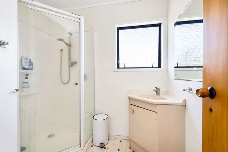 24 Eureka Place Parahaki_11