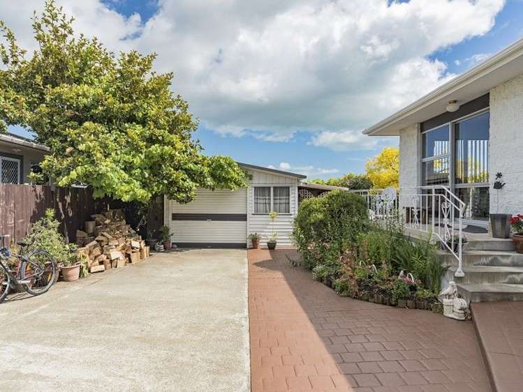 73 Fergusson Street Stoke_18