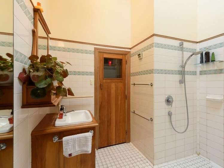 2 Watson Street Te Aro_17