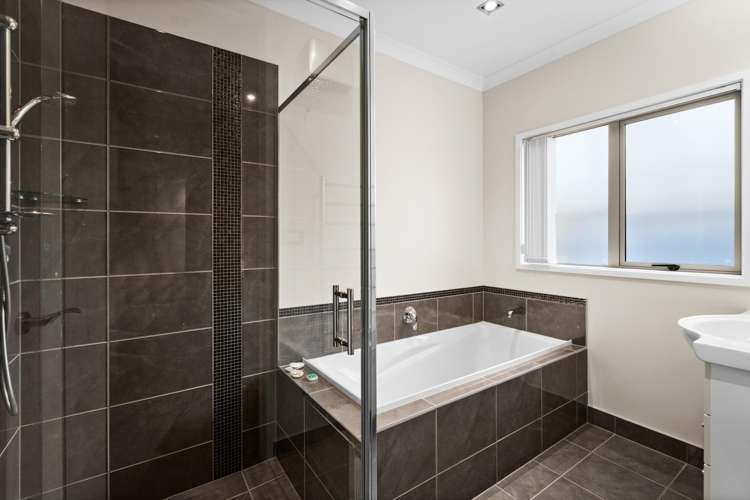 63 Squire Drive Awatoto_13