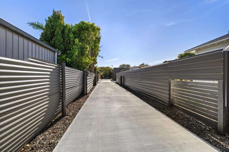 200 South Road Hawera_21