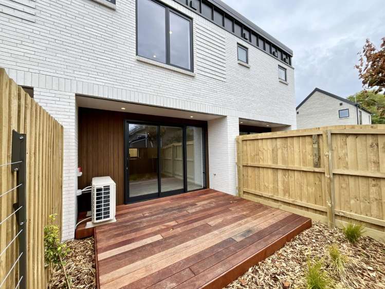 3/96 Colombo Street_0