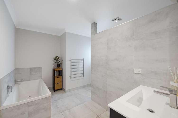 19 Puhirake Crescent Pyes Pa_24