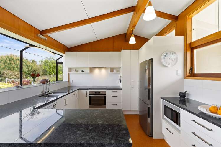 5 Sunridge Park Road_2