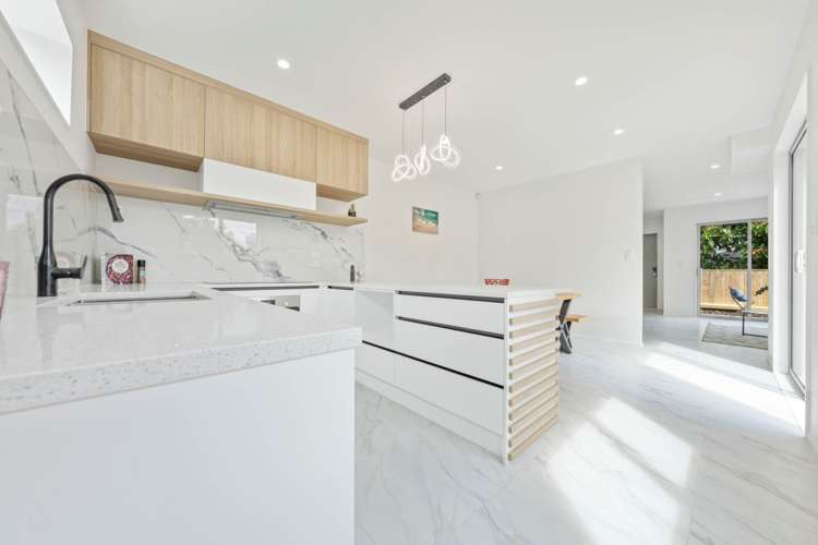 298e Sunset Road Windsor Park_10