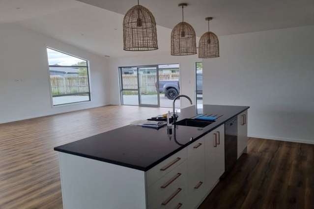 3 Wai Matangi Place 2645_2