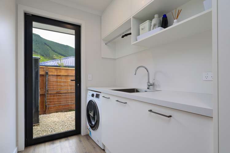 6 Mansfield Way Stoke_19