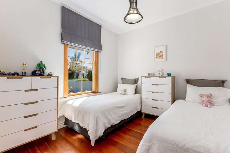 24 Elizabeth Street Moera_12