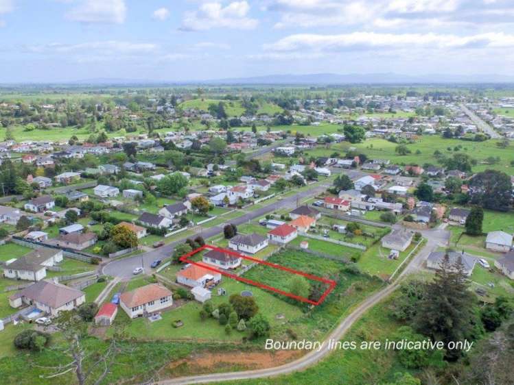 32 Porritt Street Paeroa_16