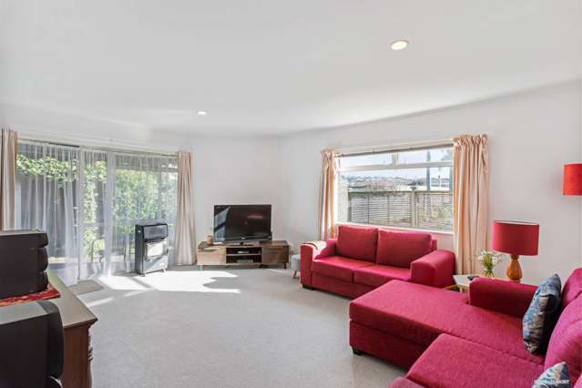 2/58 Florence Avenue Orewa_2