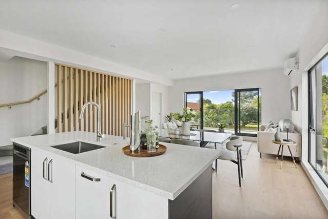Brand New 3 bedroom 2 bathroom luxury