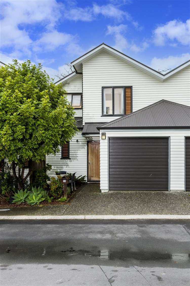 10/11 The Avenue Albany_2