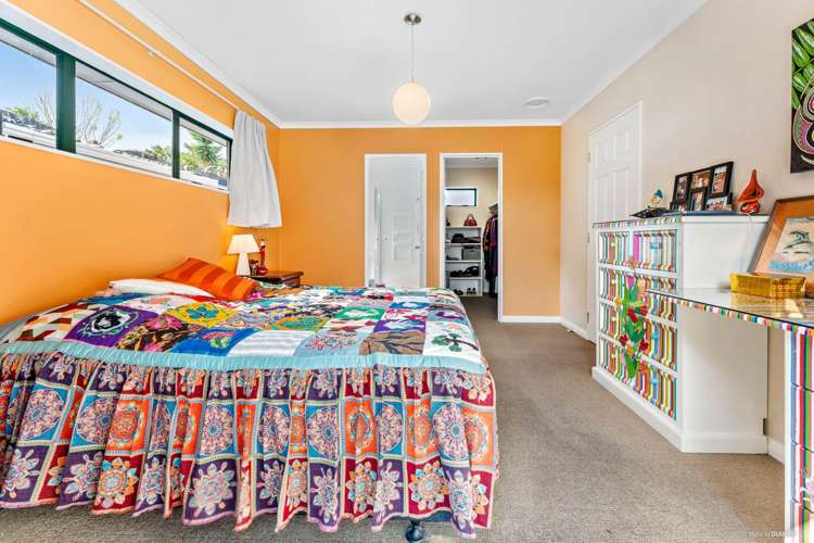 30 Lothian Brae Wattle Downs_19