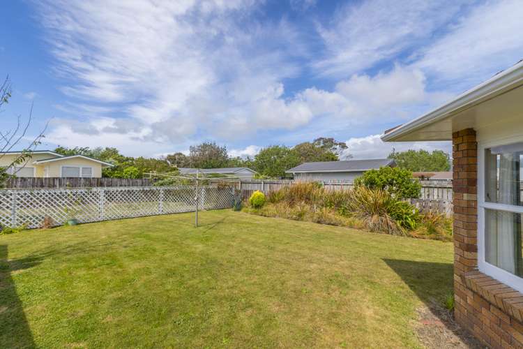 41 Toru Road Paraparaumu Beach_16