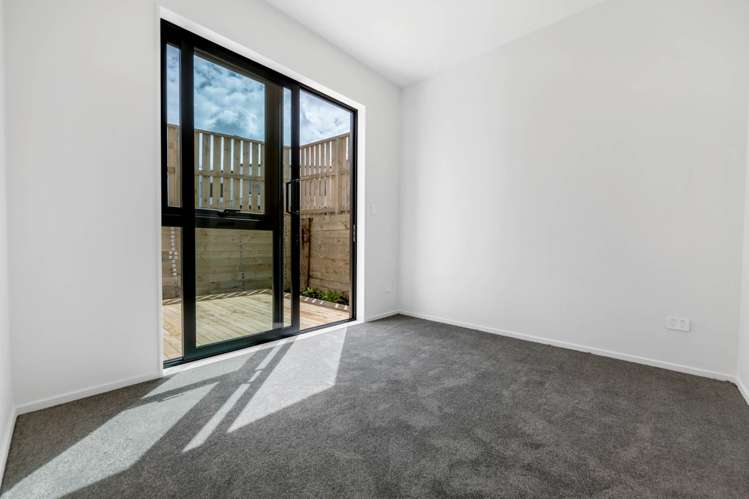 3/7 Edgar Pearce Place Howick_5