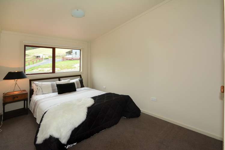 73 Fegan Road Milton_14