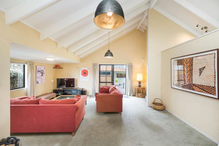 5 Hennessy Street East Foxton Beach_6