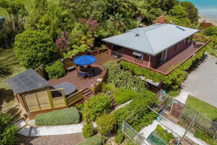 5732 Kenepuru Road Kenepuru Sound_6