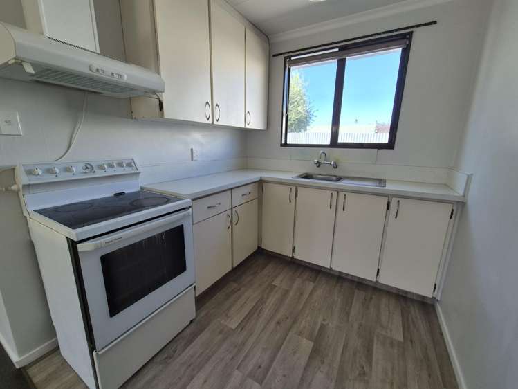 120 Cleghorn Street Redwoodtown_2