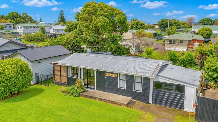 10 Tatahi Street Te Puru_2