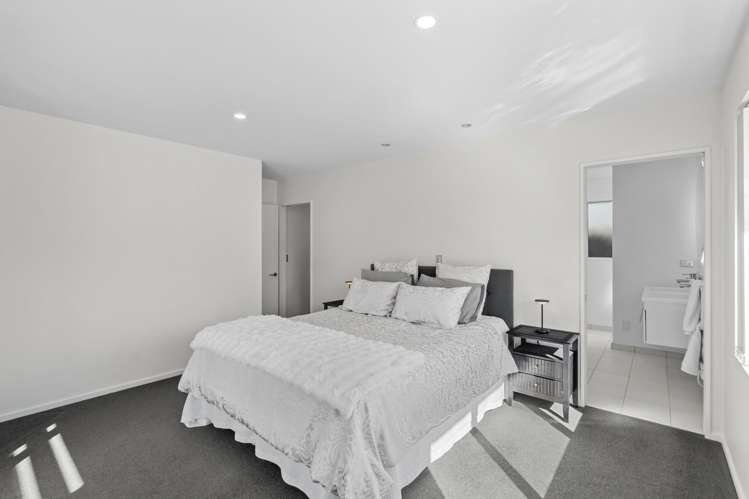 1 Eliza Place Aidanfield_10