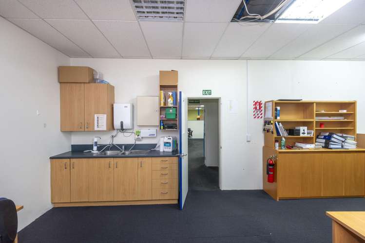 A/19 Tamariki Avenue Orewa_12