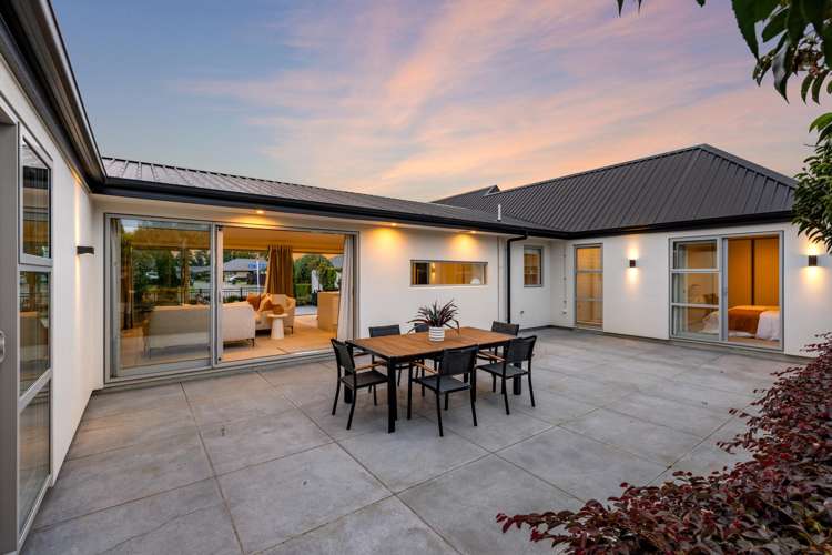 6 Craig Thompson Drive Lincoln_9