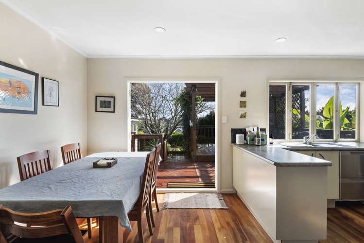 52 Vera Road Te Atatu South_7