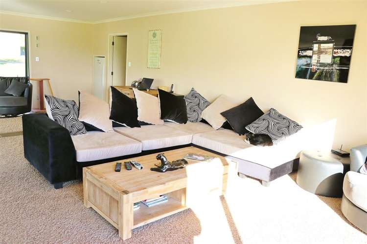 241 Te Mahoe Road Mokau_5