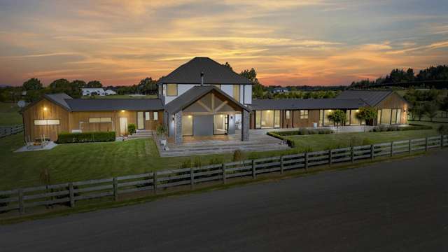 EXCEPTIONAL EQUESTRIAN LIFESTYLE - TWO DWELLINGS