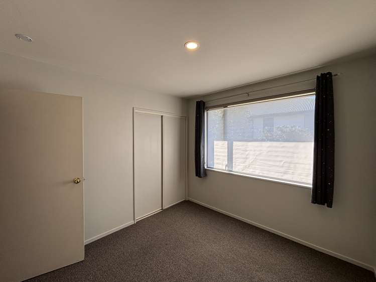 13a Charlesworth Street Woolston_13