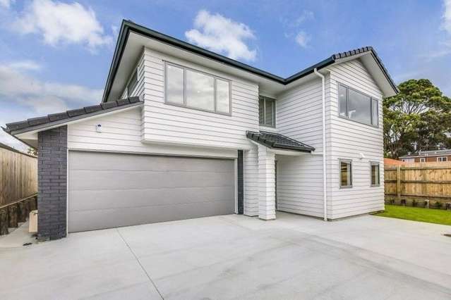 Spacious & Modern Four-Bedroom Family Home in New Lynn