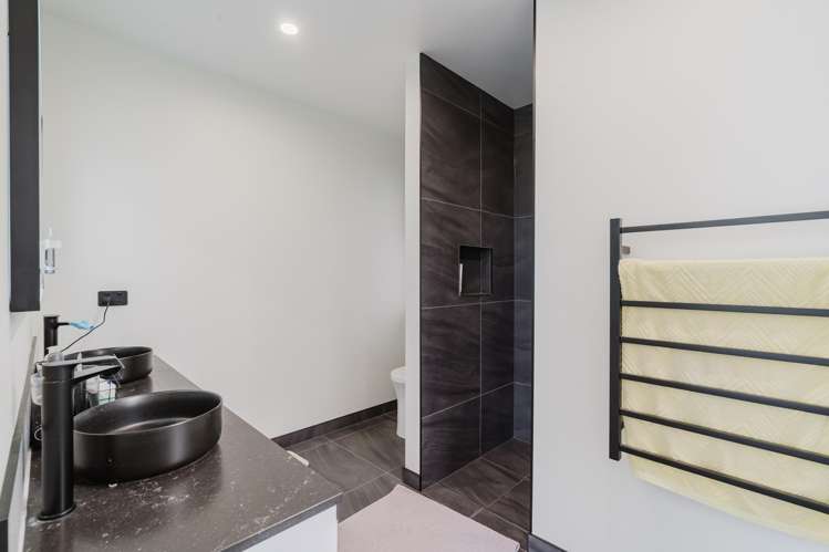 137 Pilot Drive Ngahinapouri_9