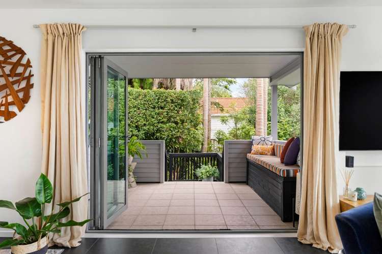 82 Rukutai Street Orakei_13